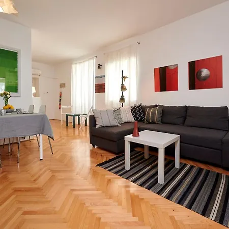 Tin Apartment Trogir