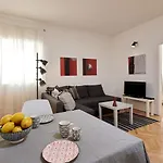 Tin Apartment *