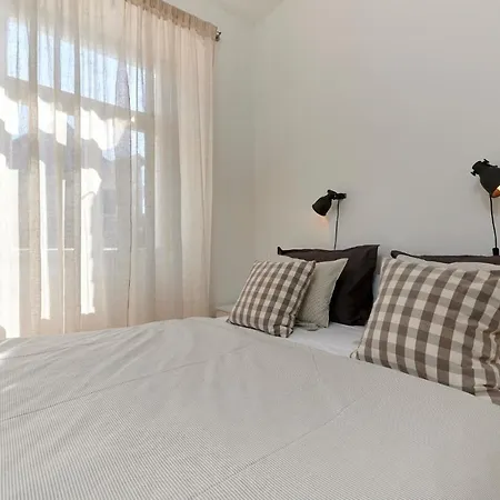 Tin Apartament *